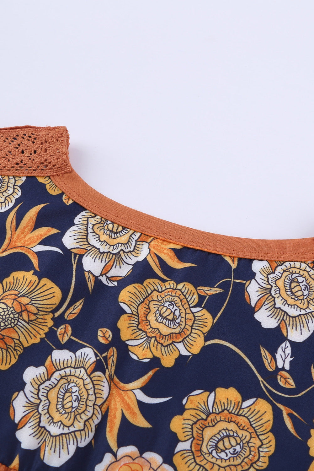 Women's Top Featuring Bohemian Balloon Sleeve