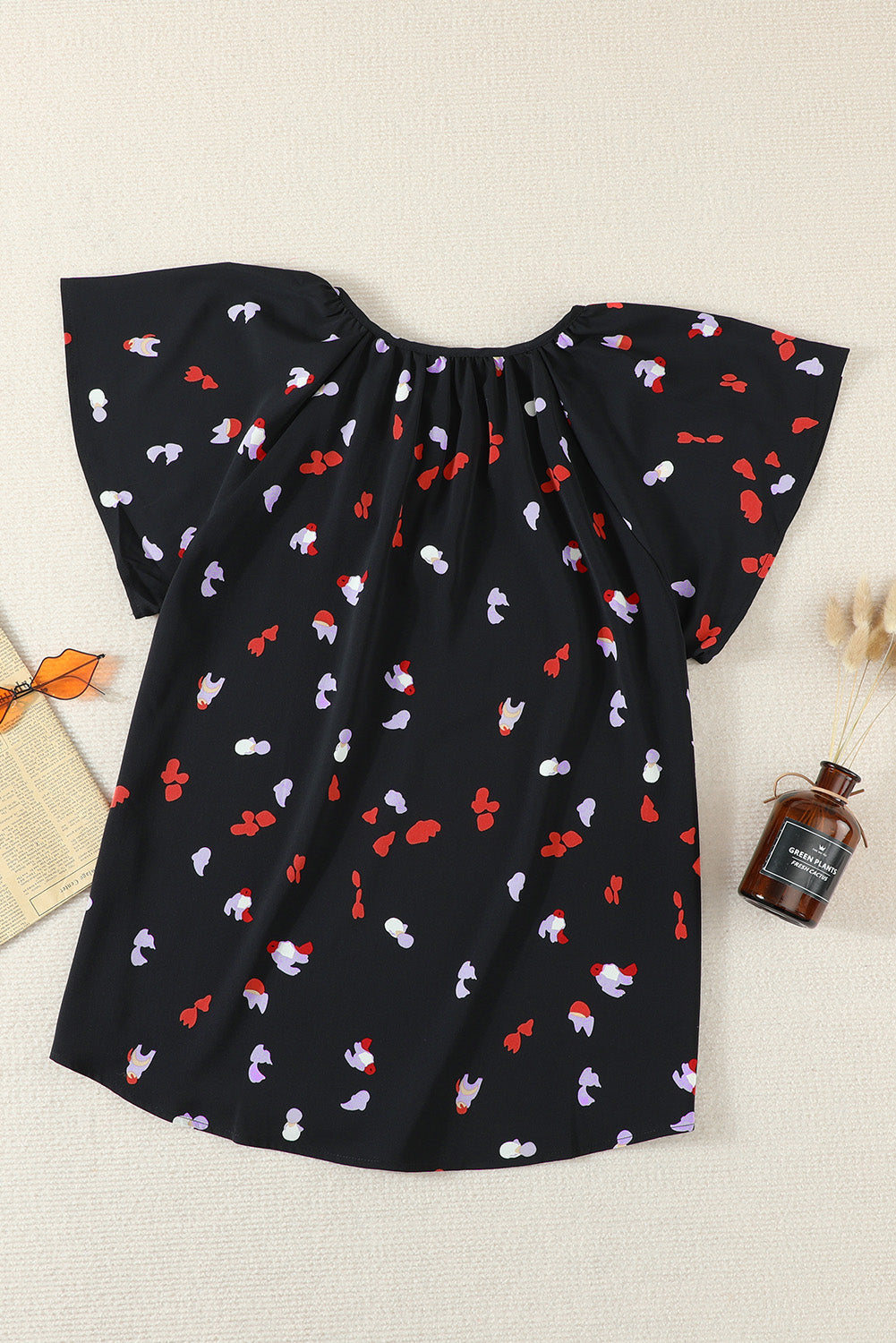 Women's Blouse with Black V-neck Short-Sleeve Floral-Print Print Fantasy Fluttering