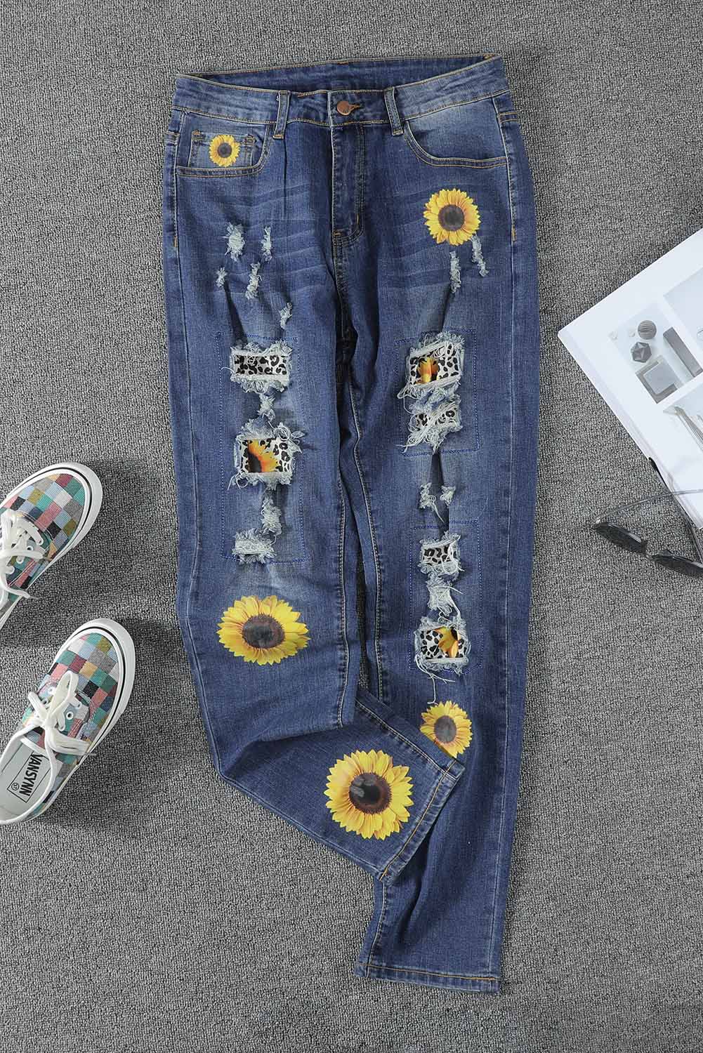 Women's Jeans with Distressed High-Rise