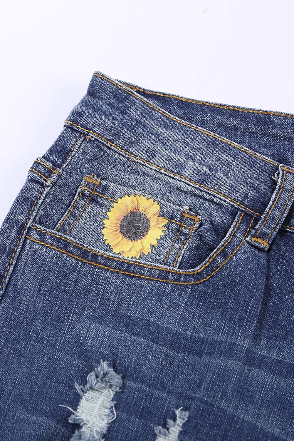 Women's Jeans with Distressed High-Rise