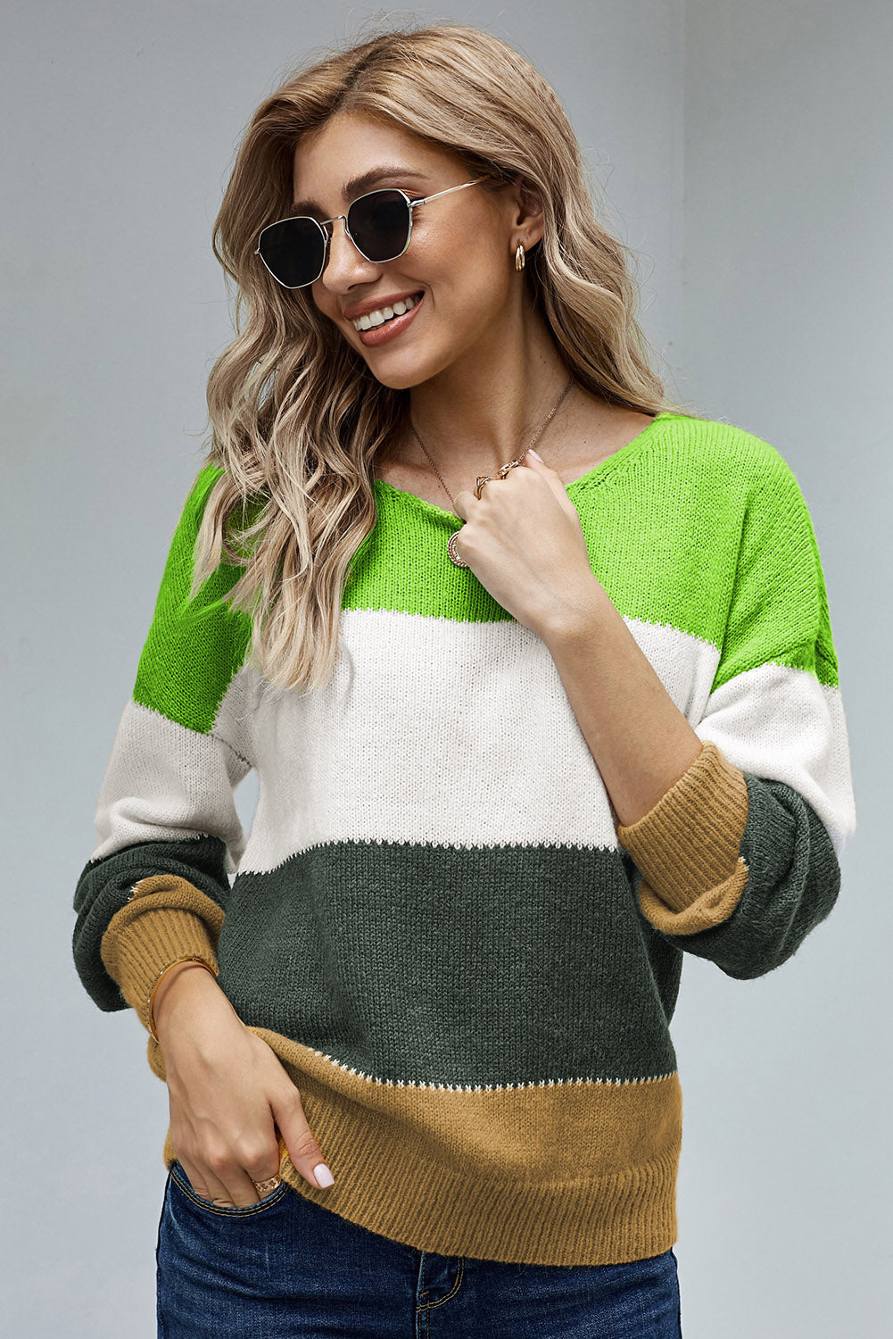 Women's Sweater Featuring Pullover Color-Block Winter Green