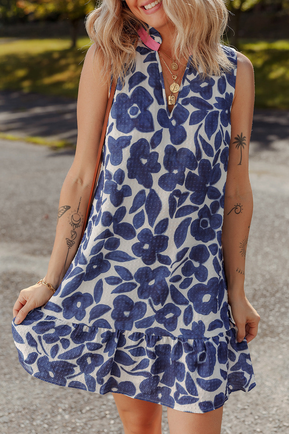 Floral Sleeveless Colorblock Notched V Neck Mini Dress