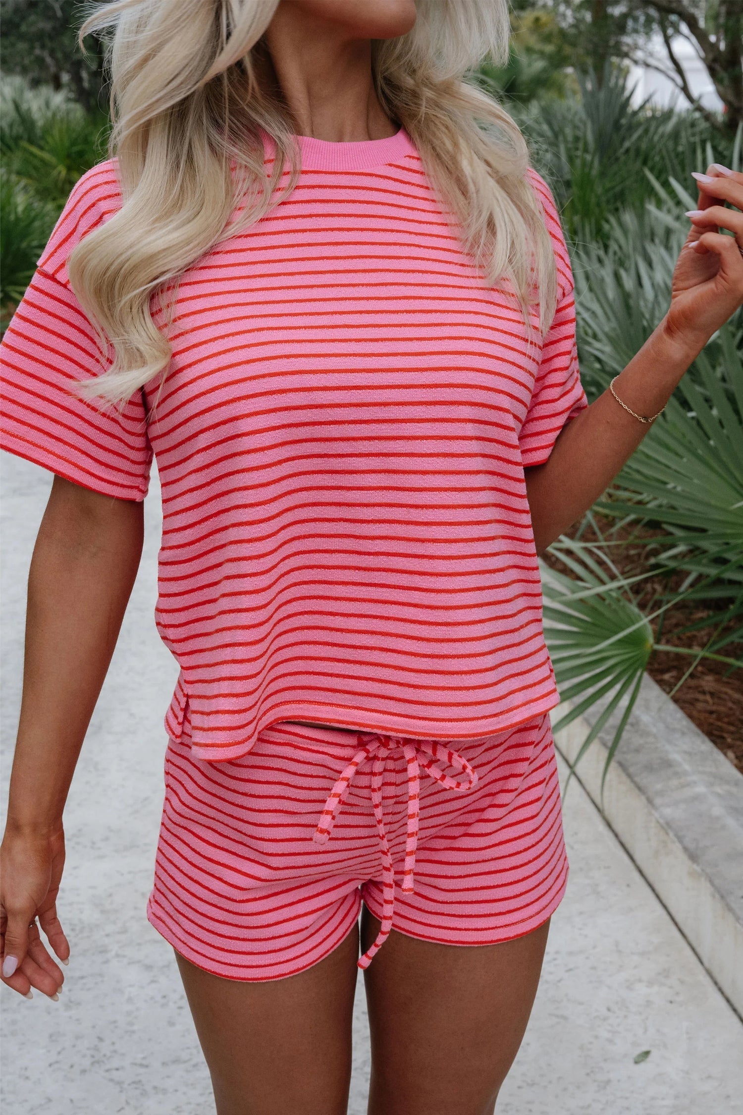 Stripe Side Rose Side Split Knit Tee Drawcord Shorts Set