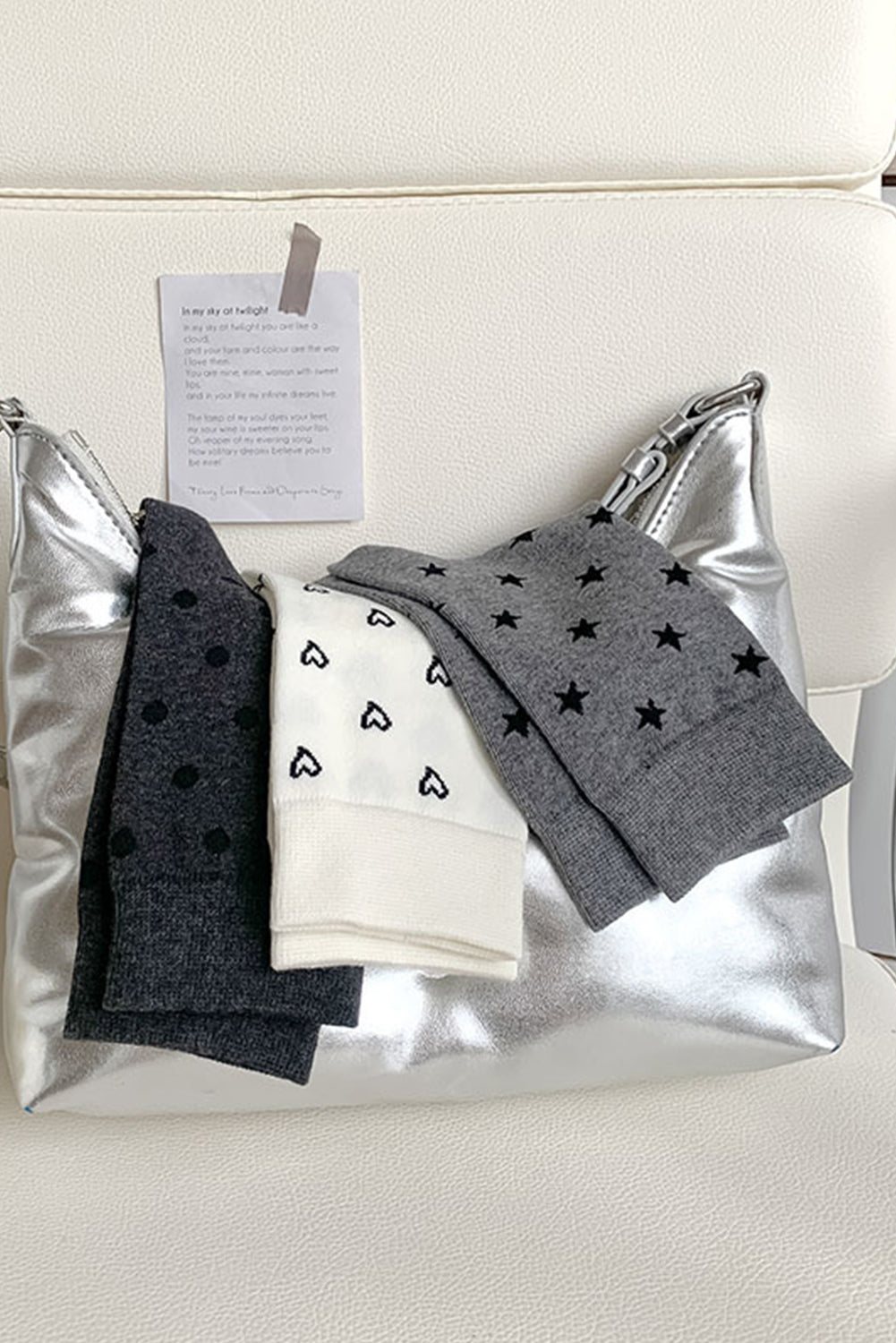 Rib-Knit Bow Knots Edge Crew Socks