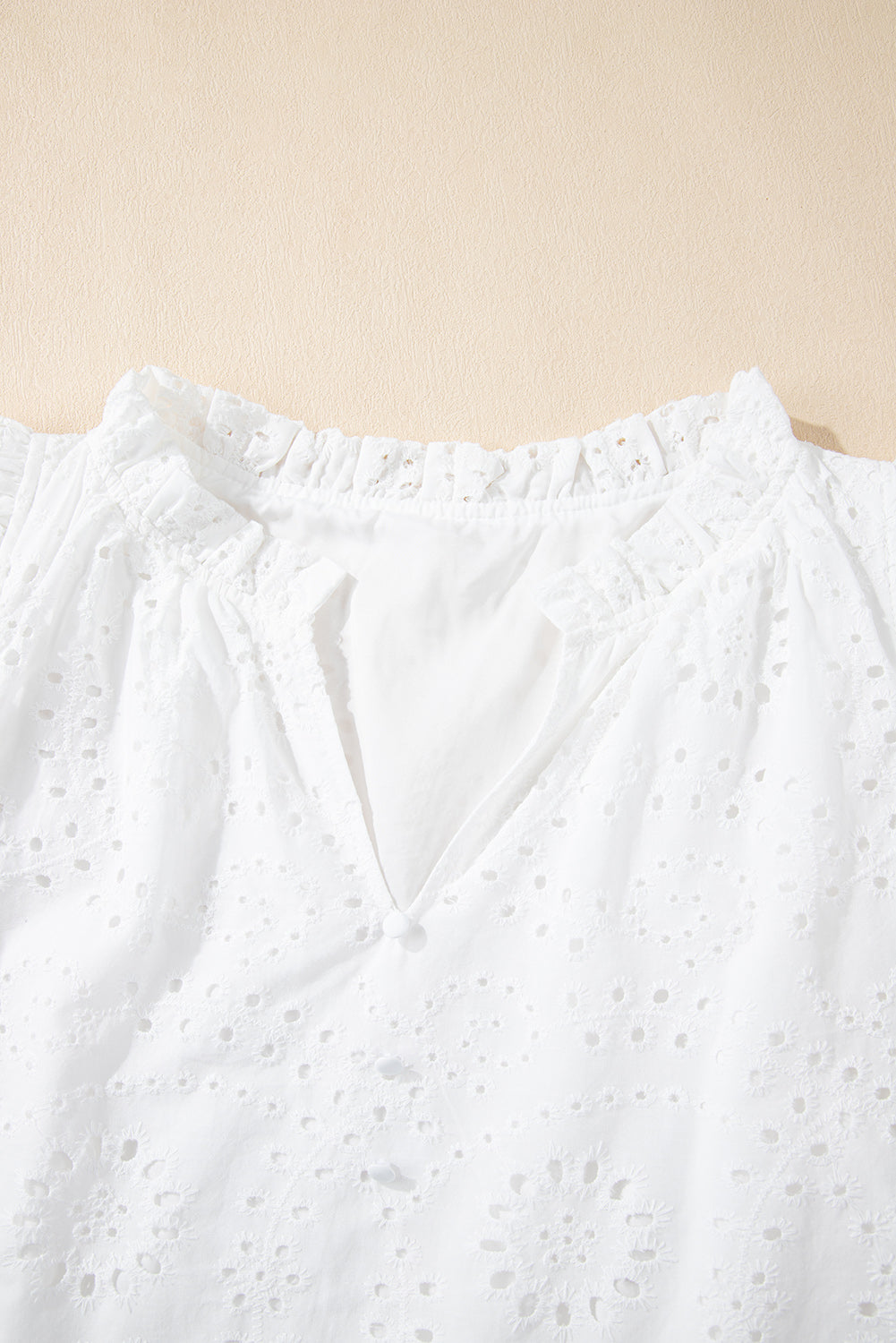 Anglaise Ruffle Broderie Ruffle Short-Sleeved Blouse in White