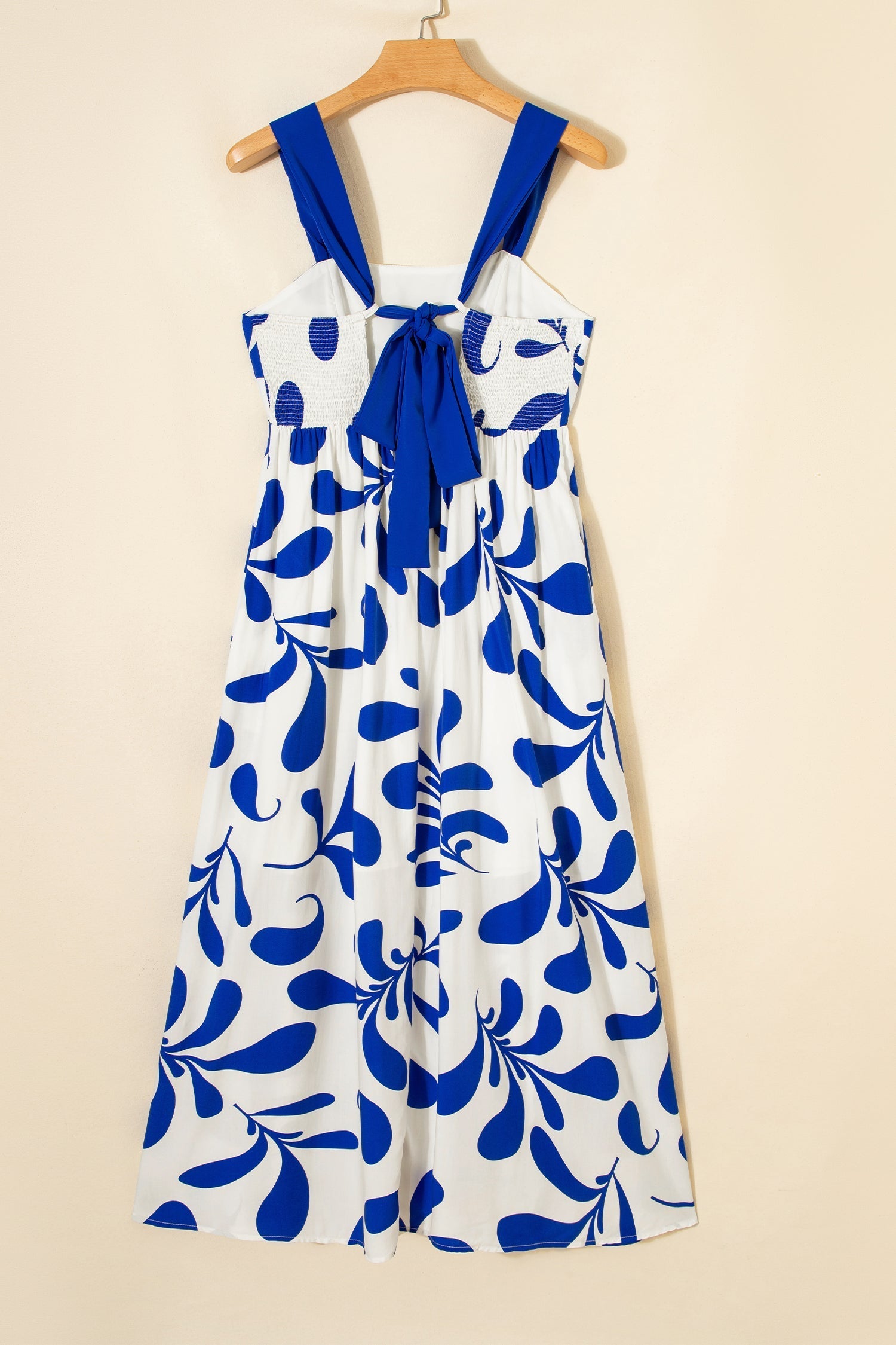 Crisscross Tie Floral-Print Tie Back Sleeveless Long Dress in Blue