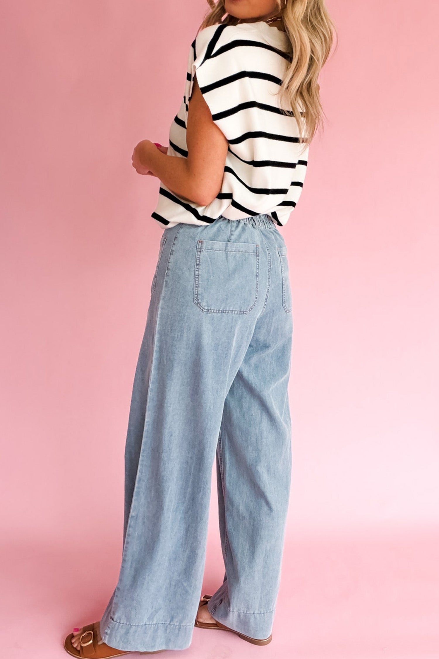 Regular Solid Full-Length Pocket Detail Denim Jeans in Beau Blue