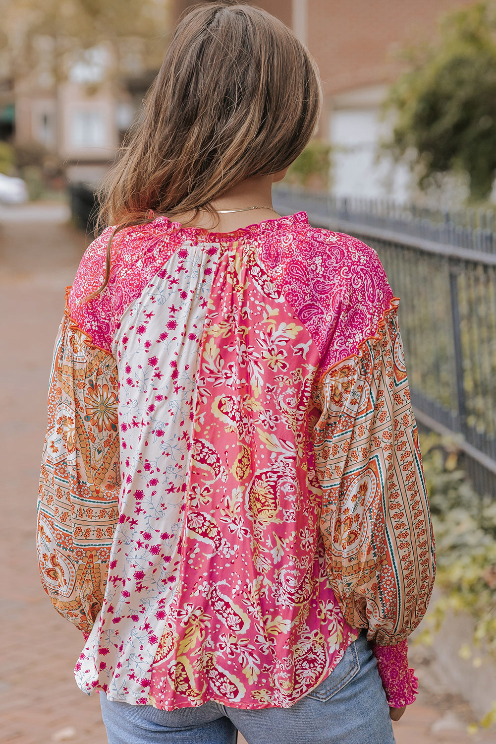 Floral Printed Mixed Printed Puff Sleeve V-Neck Shirt