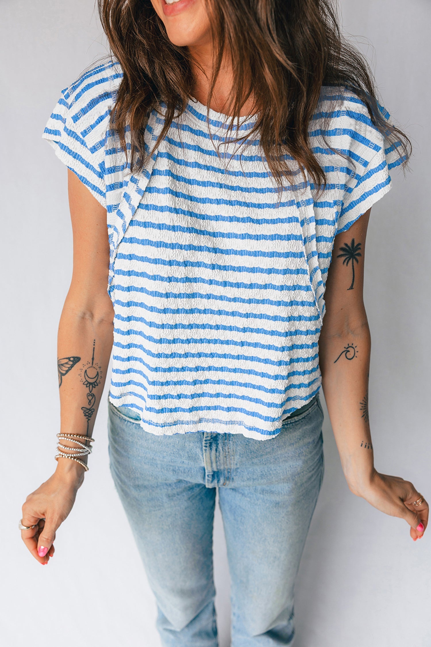 Stripe Textured Short-Sleeved Patchwork T Shirt in Blue