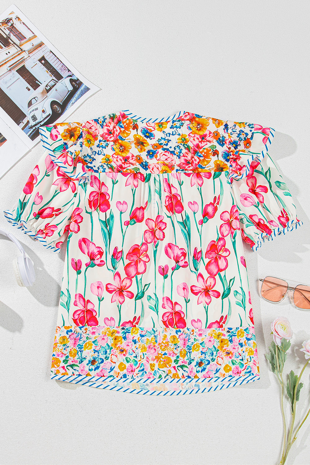 Striped Detail Floral-Print Detail Split Neck Short-Sleeved Blouse