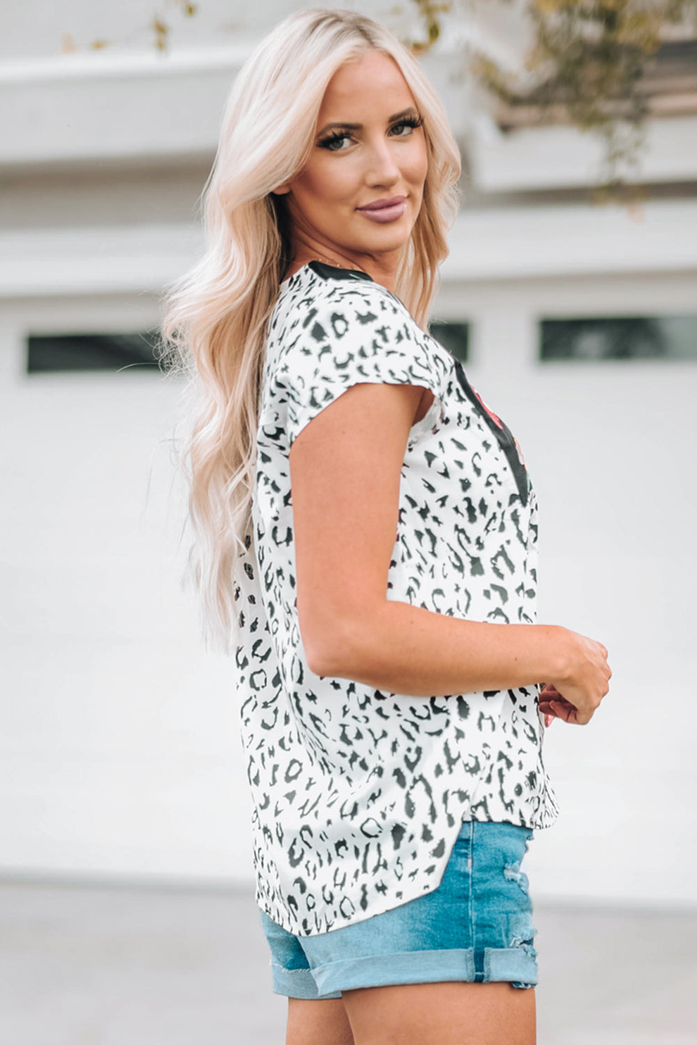 Women's Tops with Trend Wild Flower Embroidered Shift
