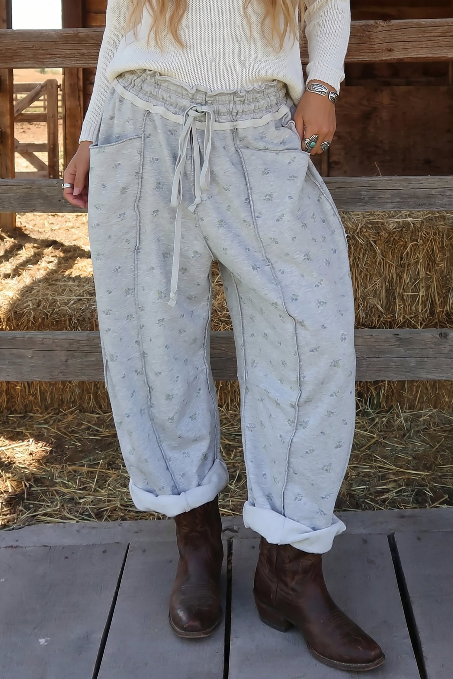 Floral-Print Timeless Elastic Waist Fit Pants in Gray