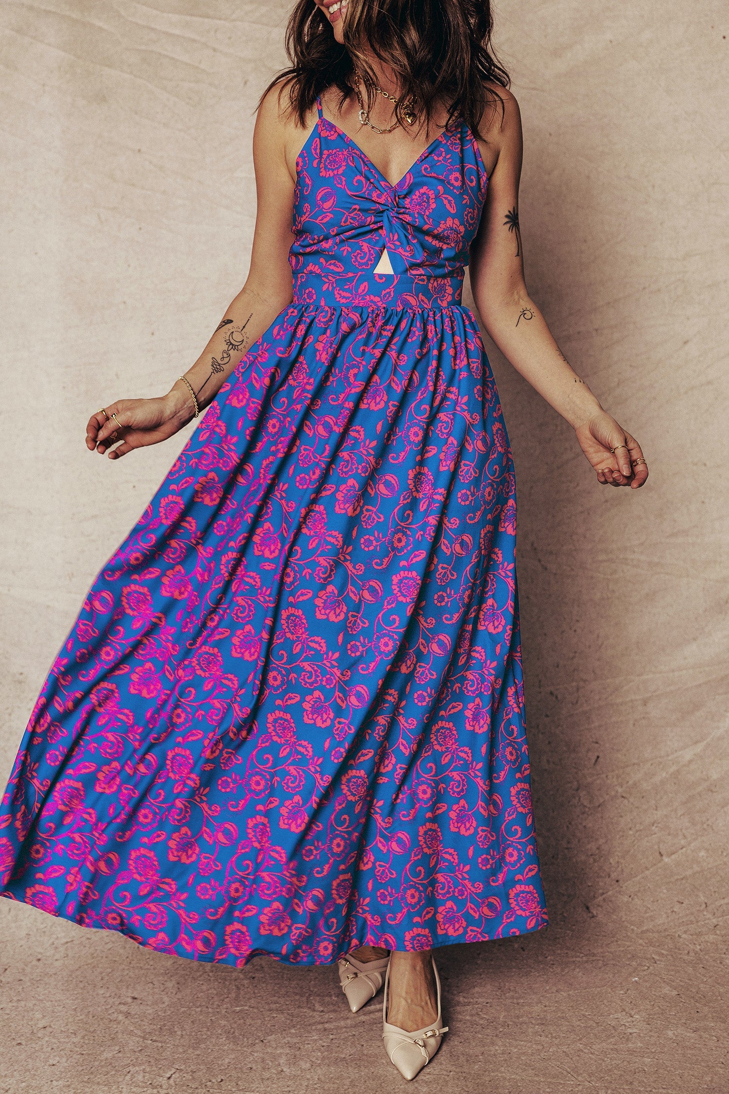 Twisted V-Neck Floral-Print V-Neck Tied Backless Maxi Dress in Blue