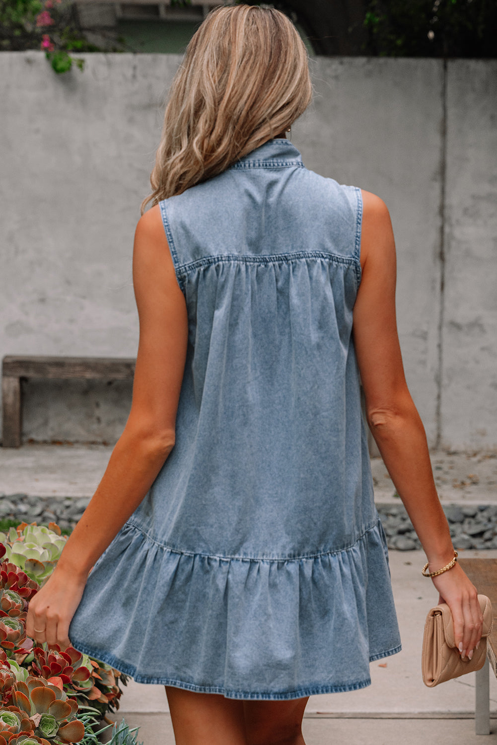 Sleeveless Bowknot Neck Ruffled Chambray Dress