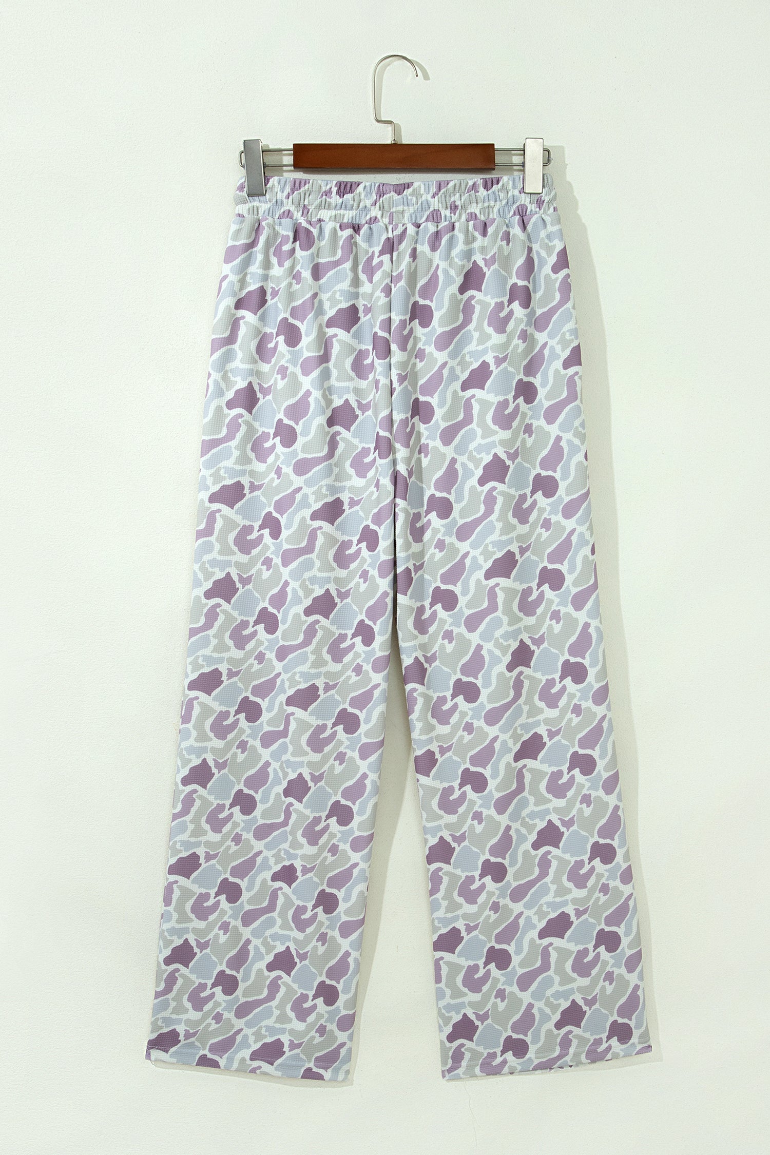 Drawcord Camo Print Waist Easy-Fit Fit Full Length Pants in Green