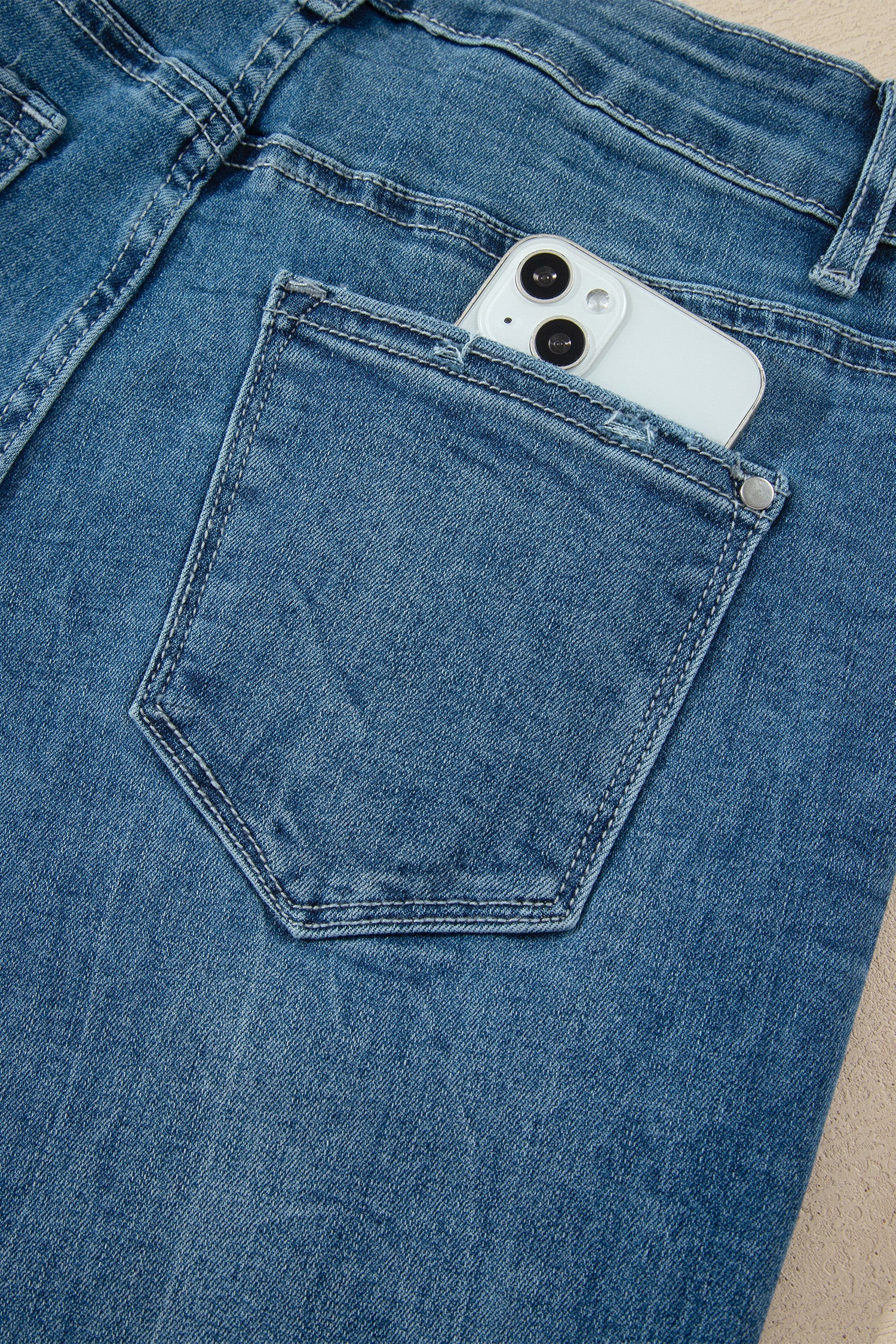 Women High-Waisted Ashleigh Blue Frayed Hem Flare Jeans
