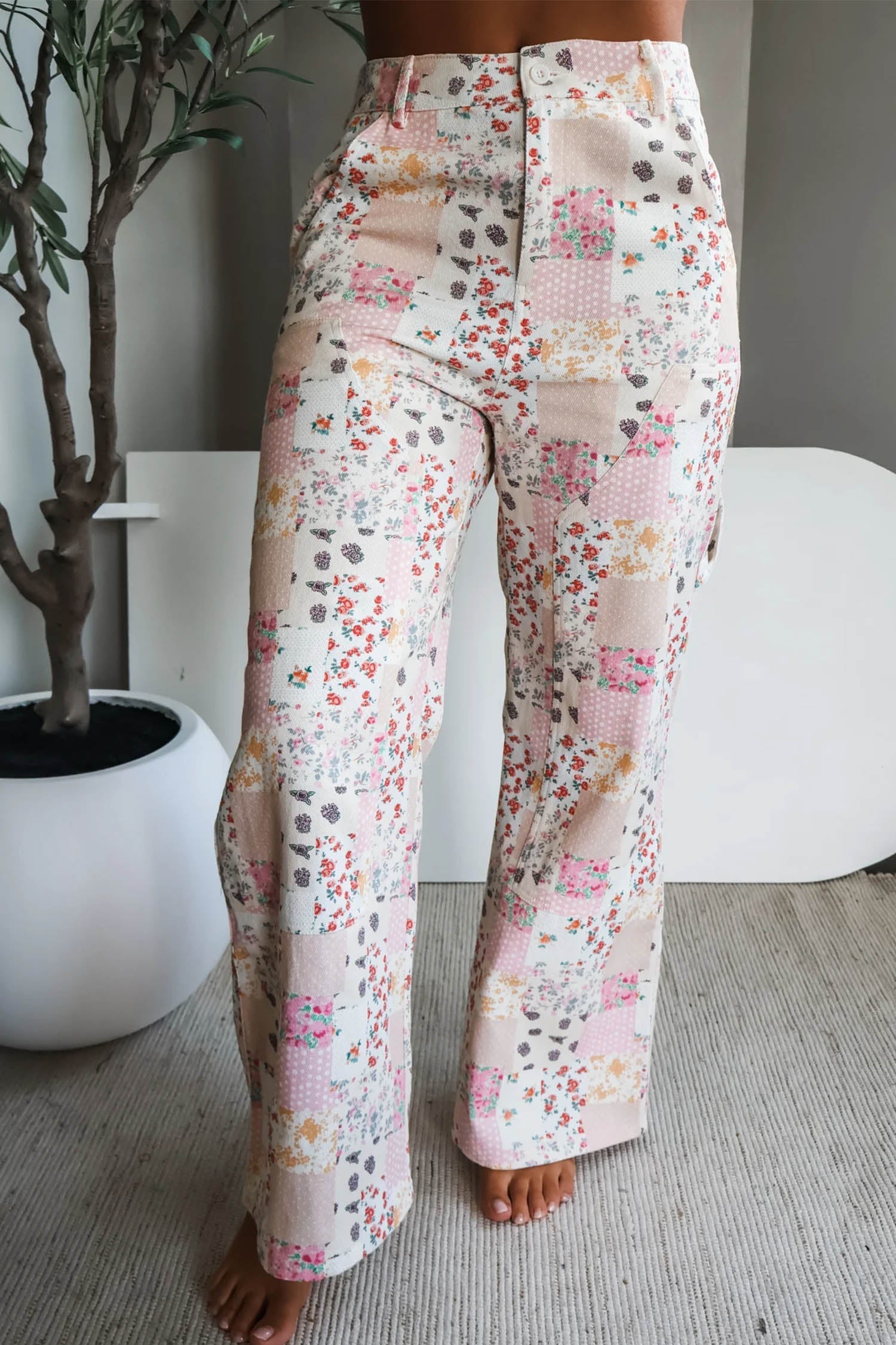 Patchwork Wide-Leg Floral Wide-Leg Full Length Jeans in Pink