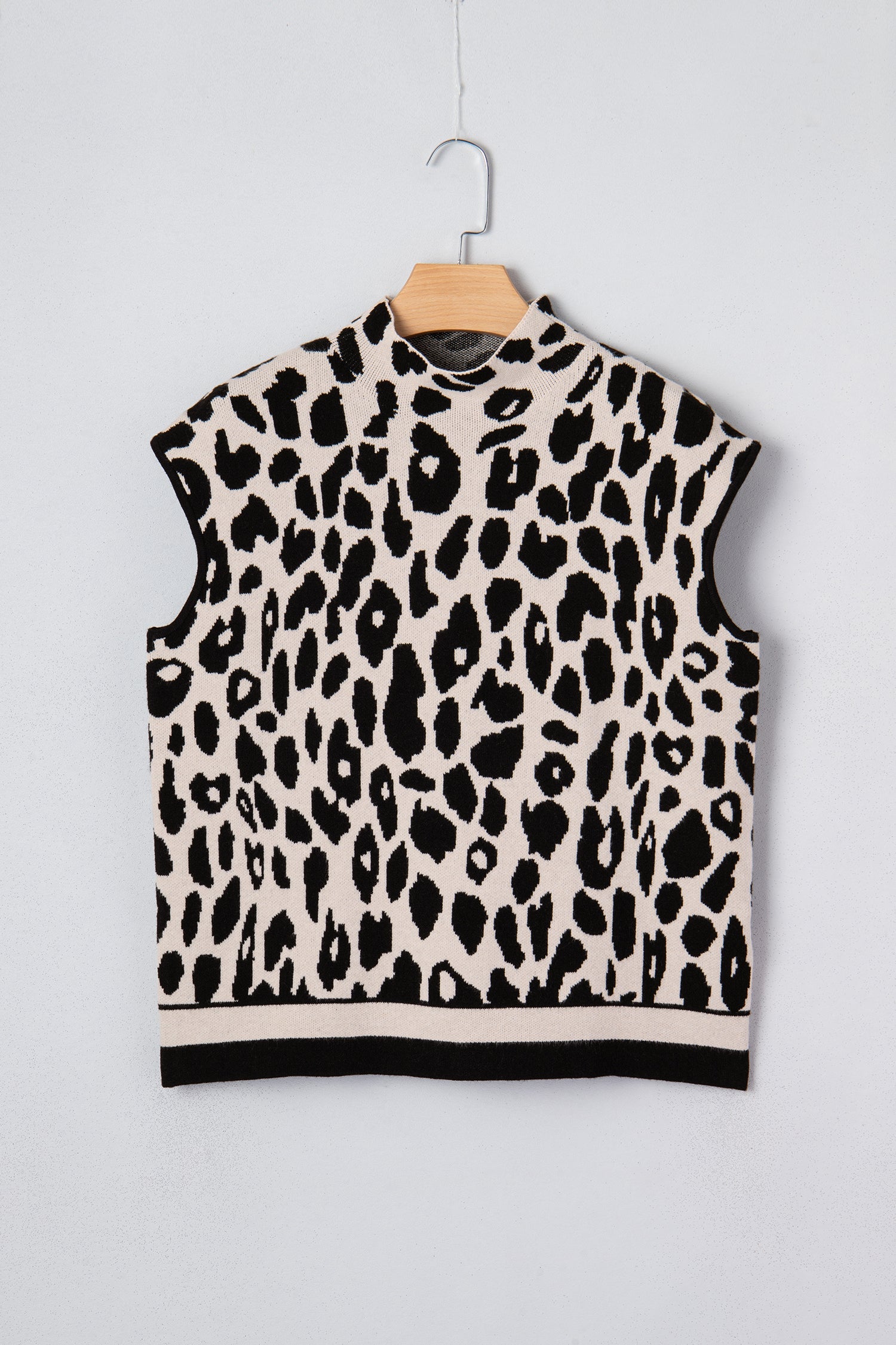 Neck Leopard-Print High Short-Sleeved Knit Top
