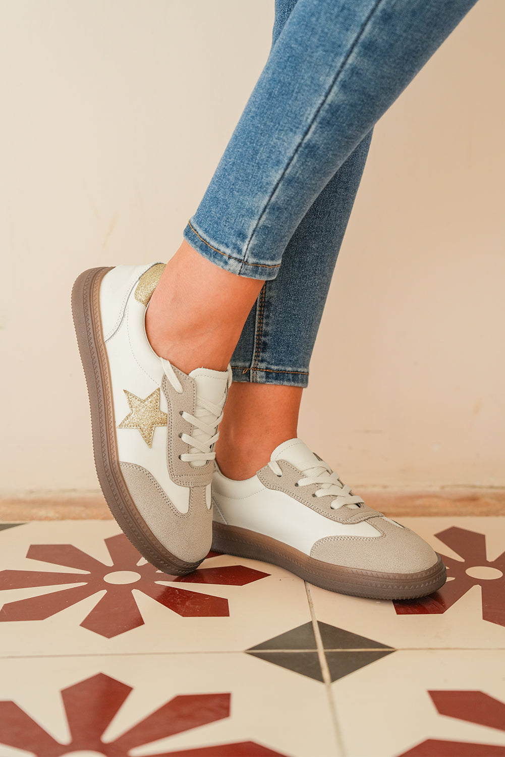 Shimmer Colorblock Star Patch Lace up Retro Flattie