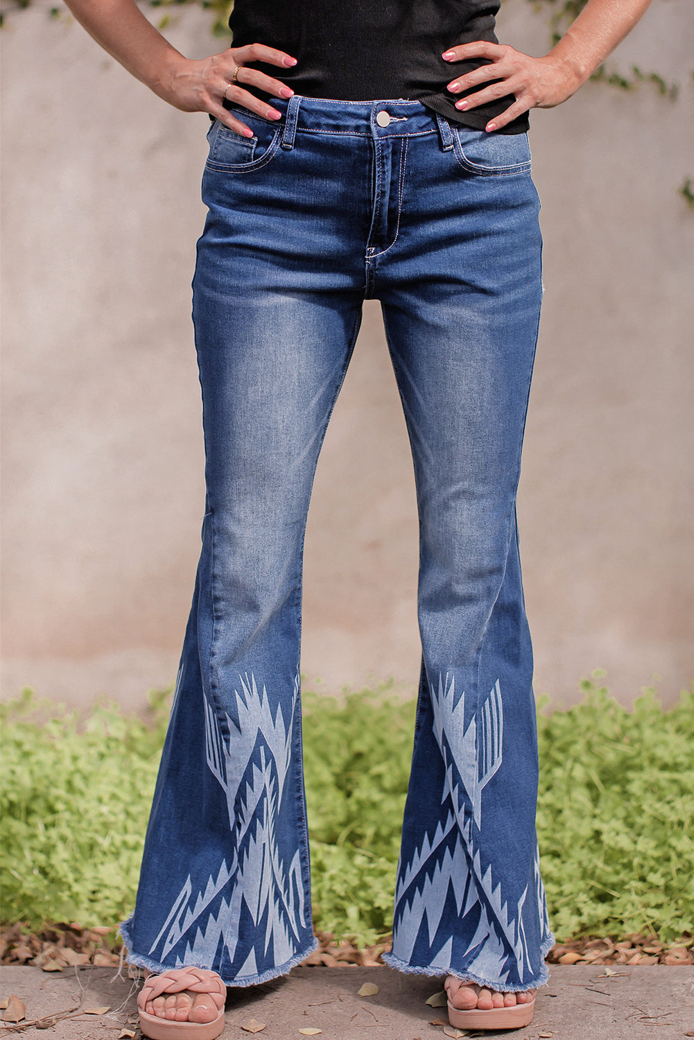 Women's Flare Jeans with Western Pattern High-Rise Rise