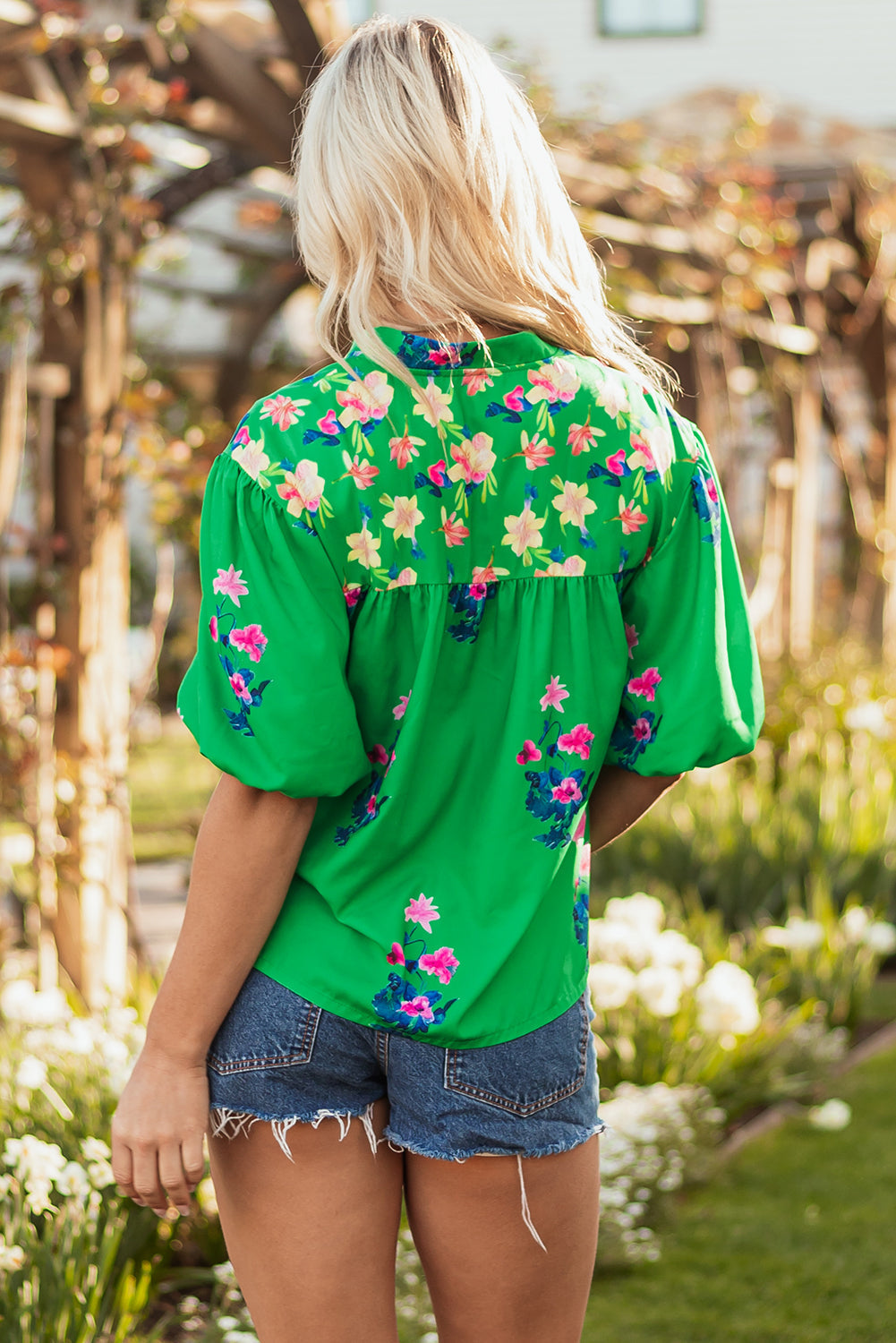 Floral Split Detail Tie Neck Short-Sleeved Blouse