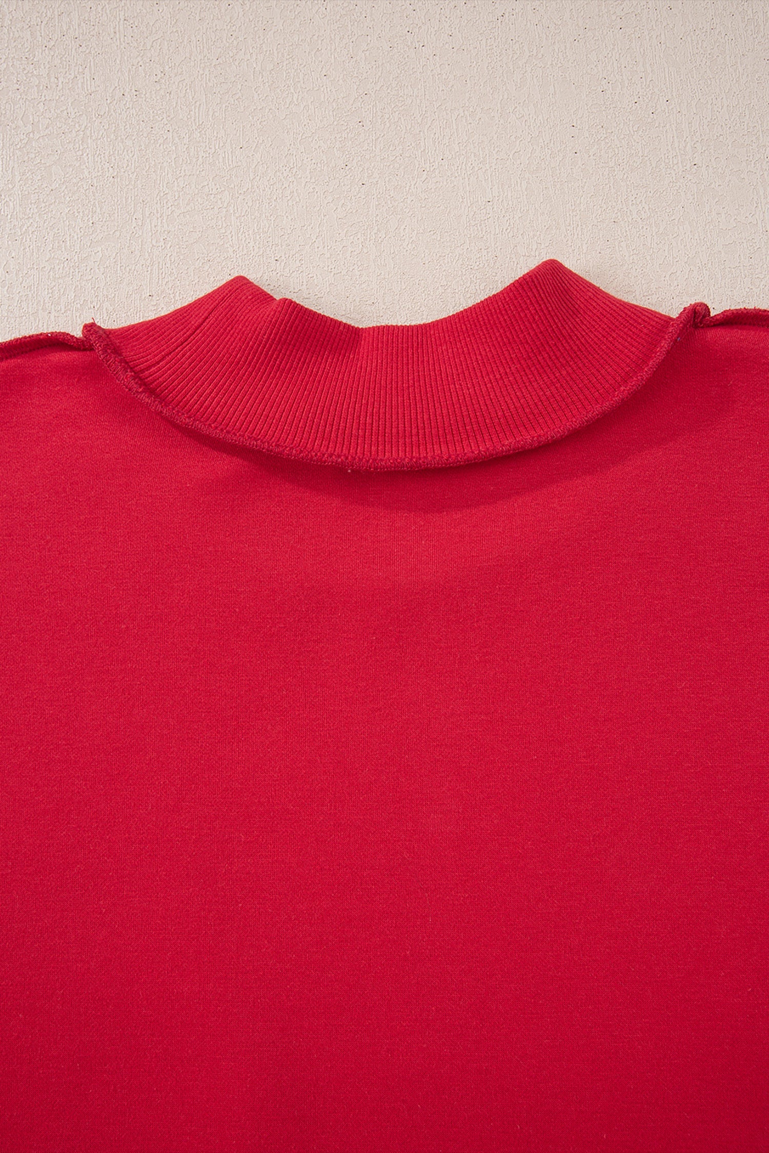 Oversize Sweatshirt Reversible Mock-Neck in Red