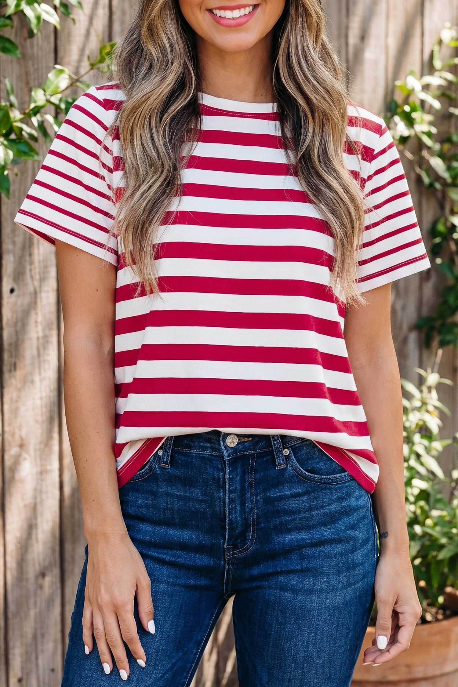 Stripe Patchwork Round-Neck Short-Sleeved T Shirt in Red
