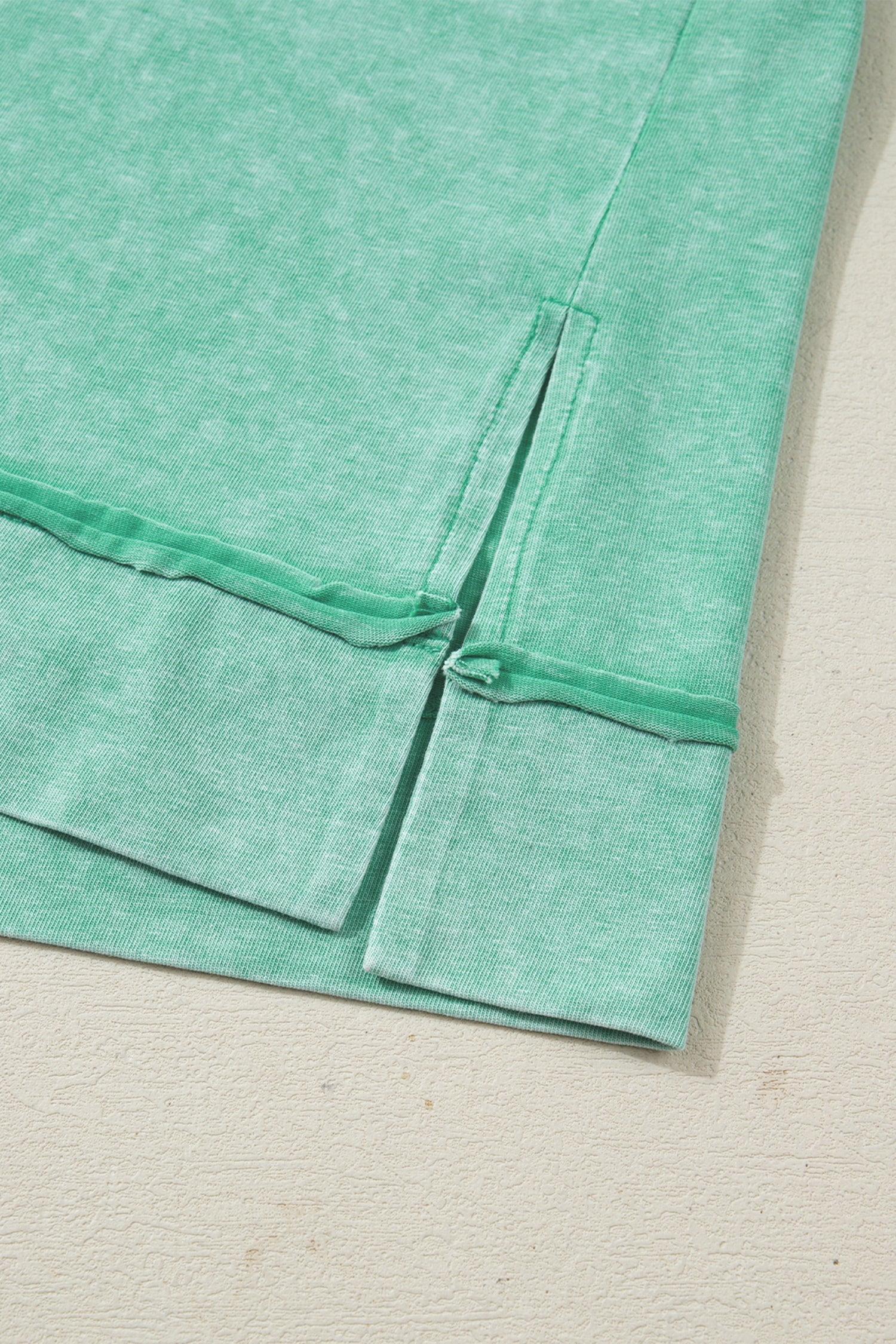 Raw Sleeve Seam Raglan Mineral Wash T Shirt in Green