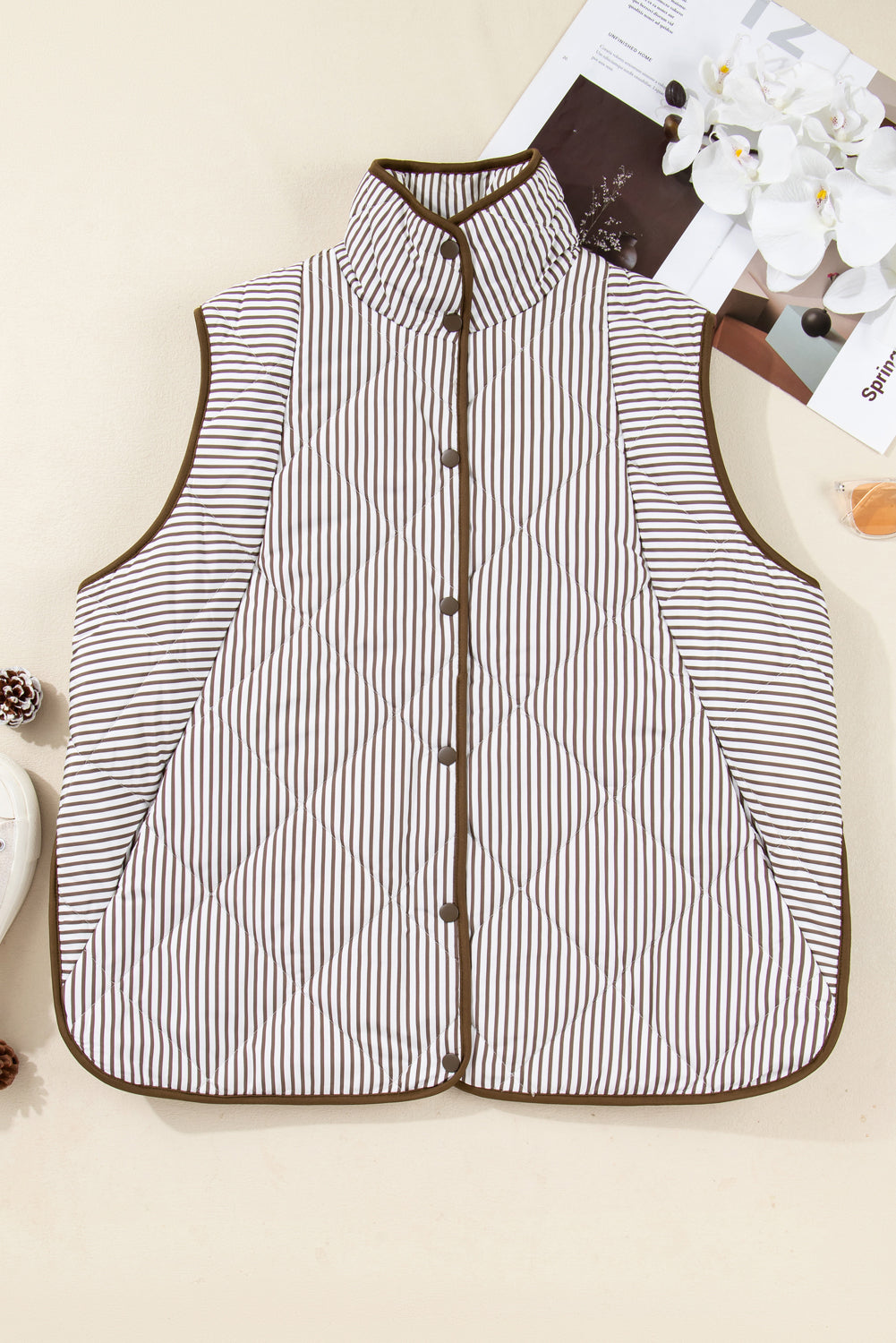 Stripe Hem Quilted Wavy Snap Button Plus Size Vest in Brown
