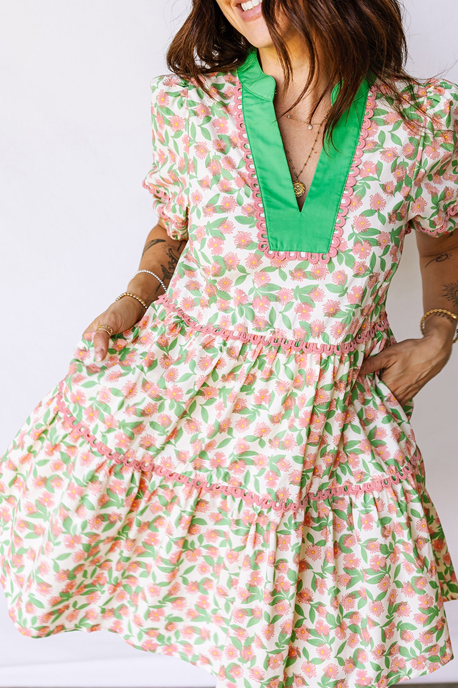 Ricrac Trim Pink Trim Floral Short Puff Sleeve Dress in Green