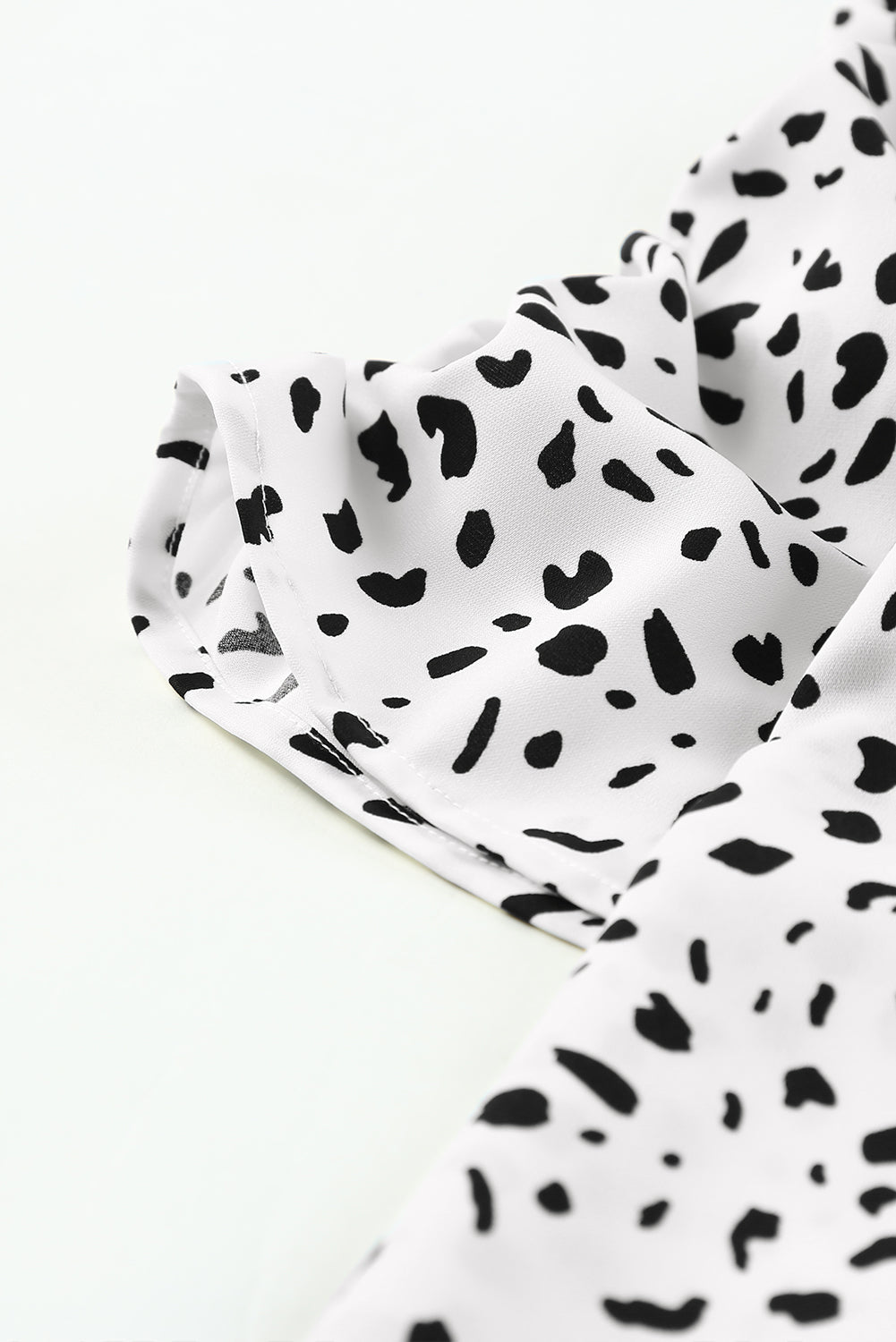 Women's Smocking Detail Bubble Sleeve Blouse
