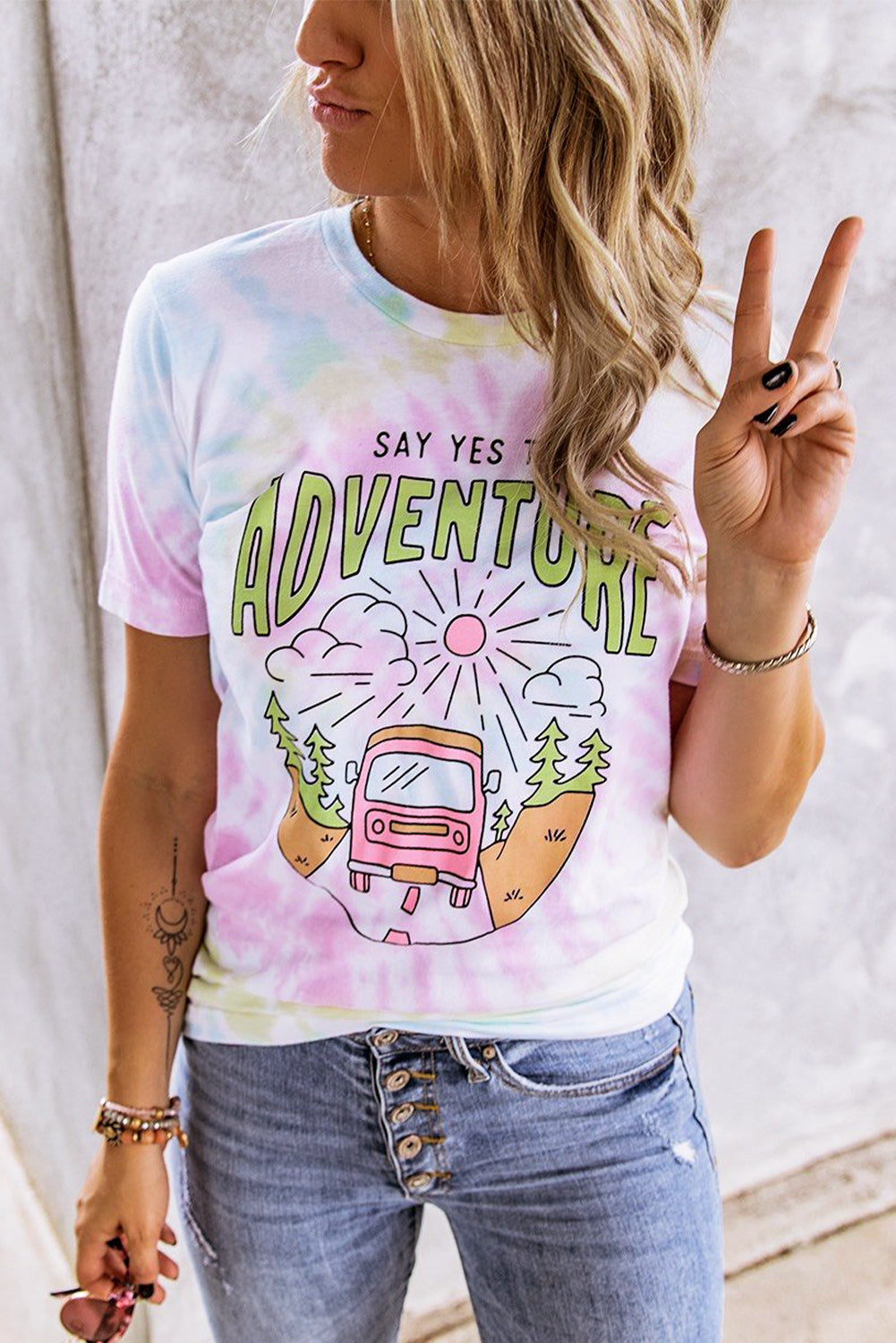 DITES OUI À L'AVENTURE T-shirt imprimé tie-dye