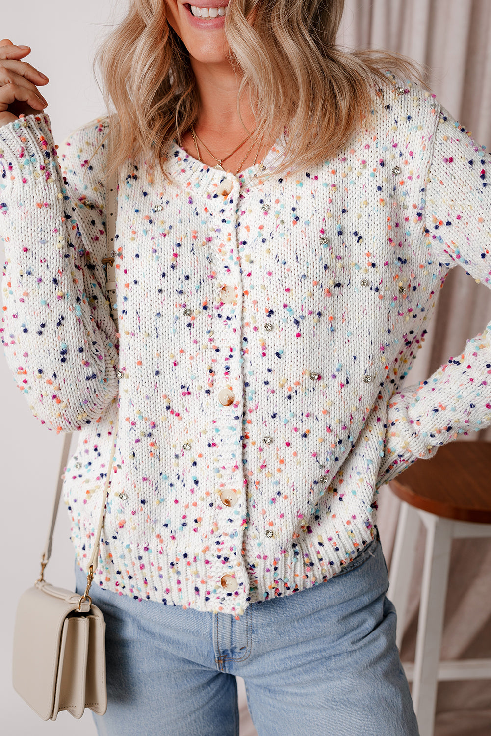 Cardigan pull confettis multicolore décor strass