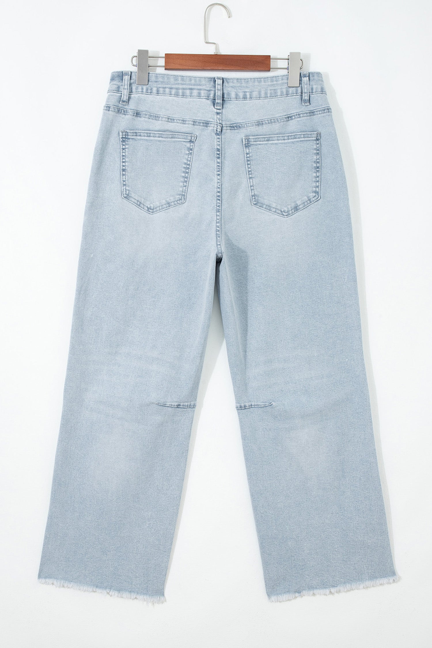 Straight Frayed Cropped Jeans in Beau Blue
