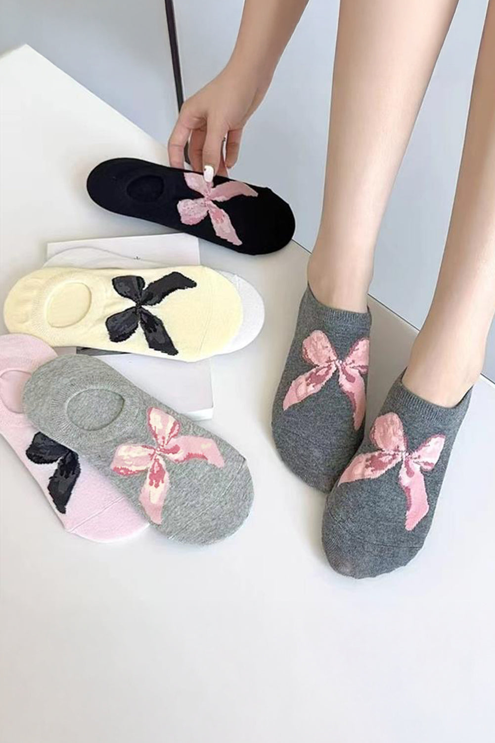 Soft Bow Knot No Show Socks