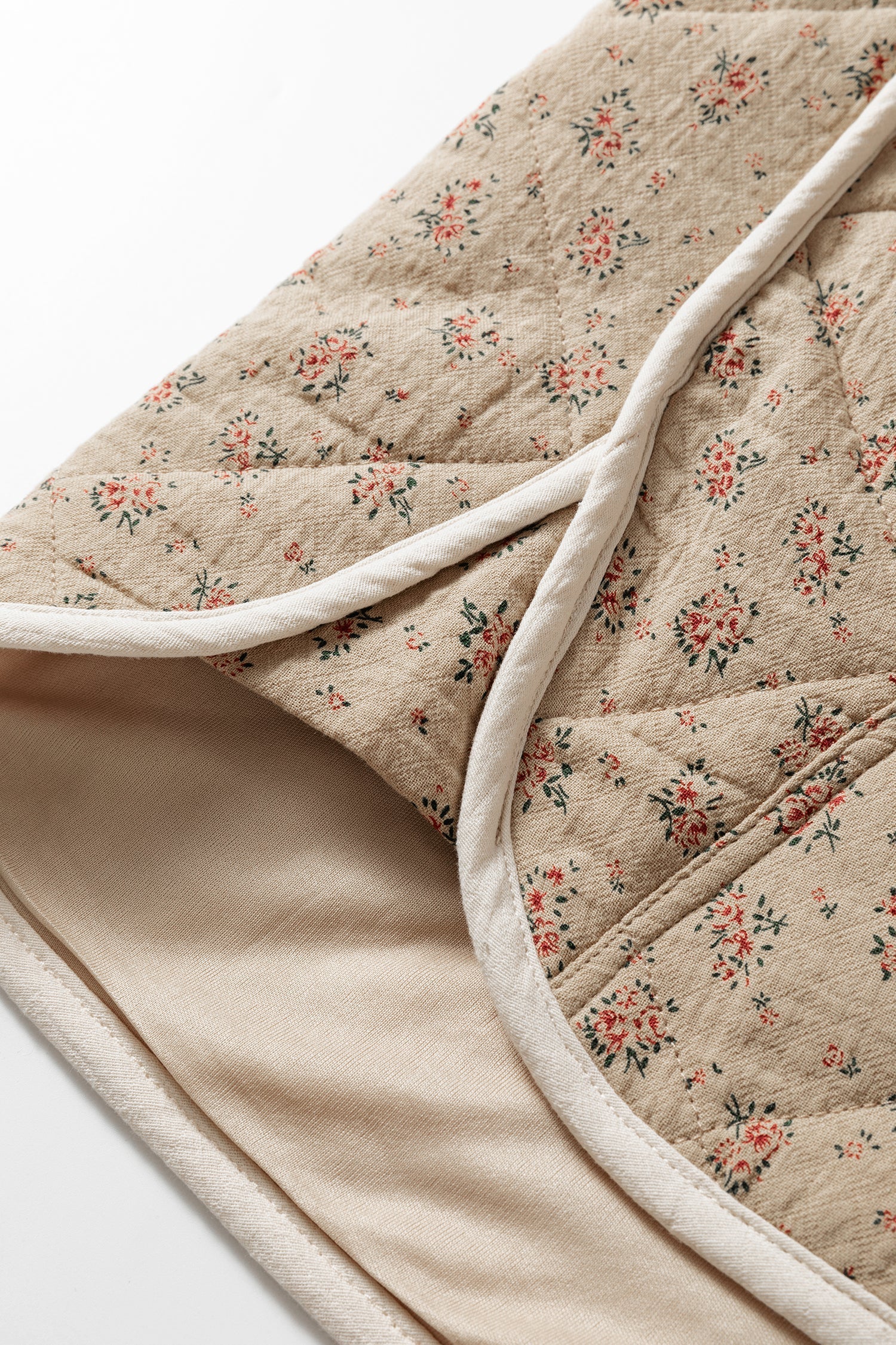 Concealed Floral-Print Quilted Button Vest in Khaki