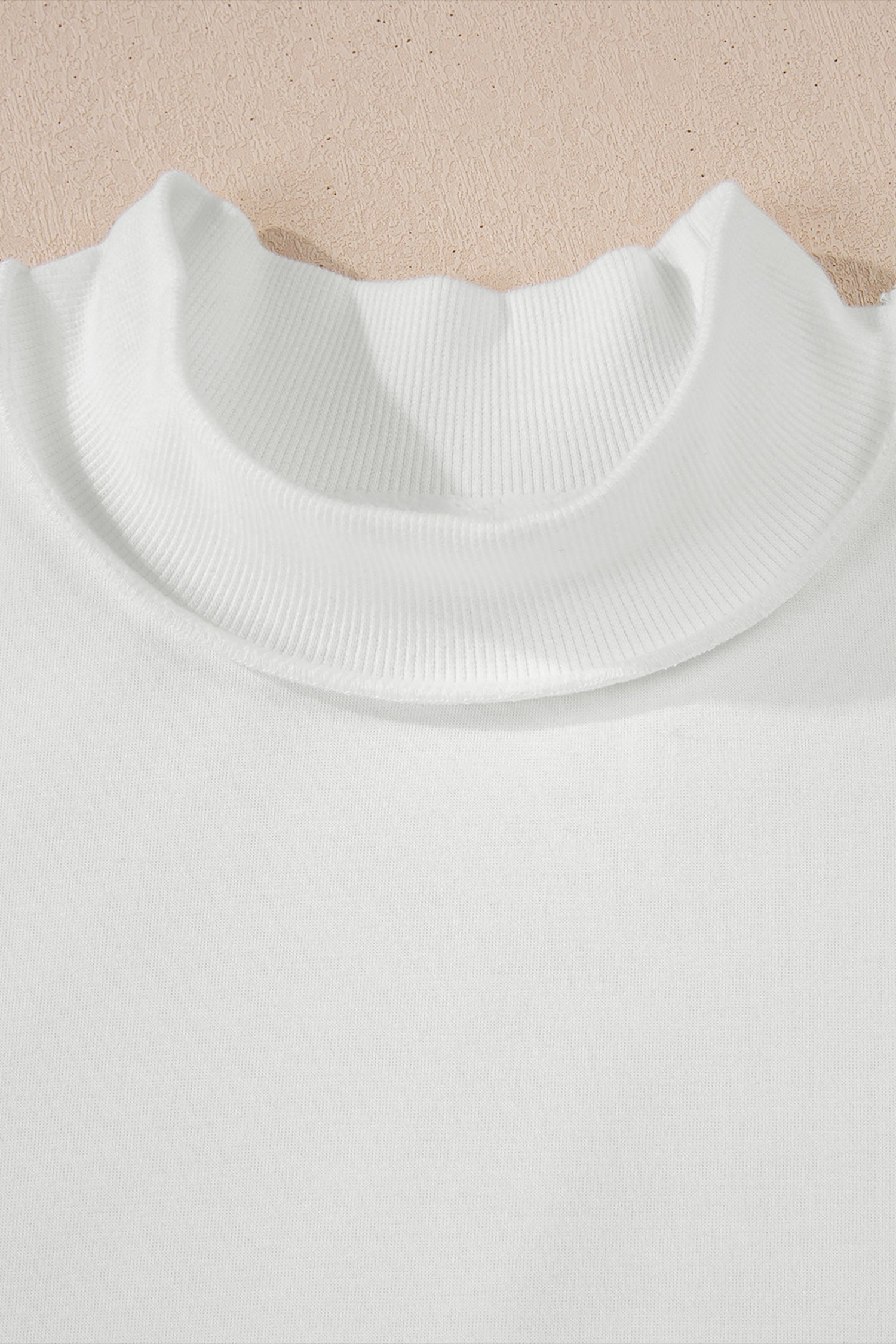 Oversize Sweatshirt Reversible Mock-Neck in White