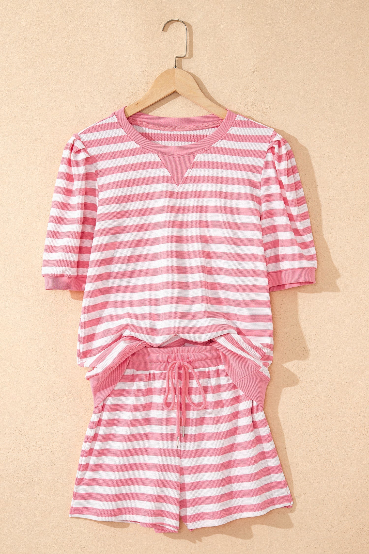 Short-Sleeved Stripe Puff T Shirt Matching Shorts Set in Pink