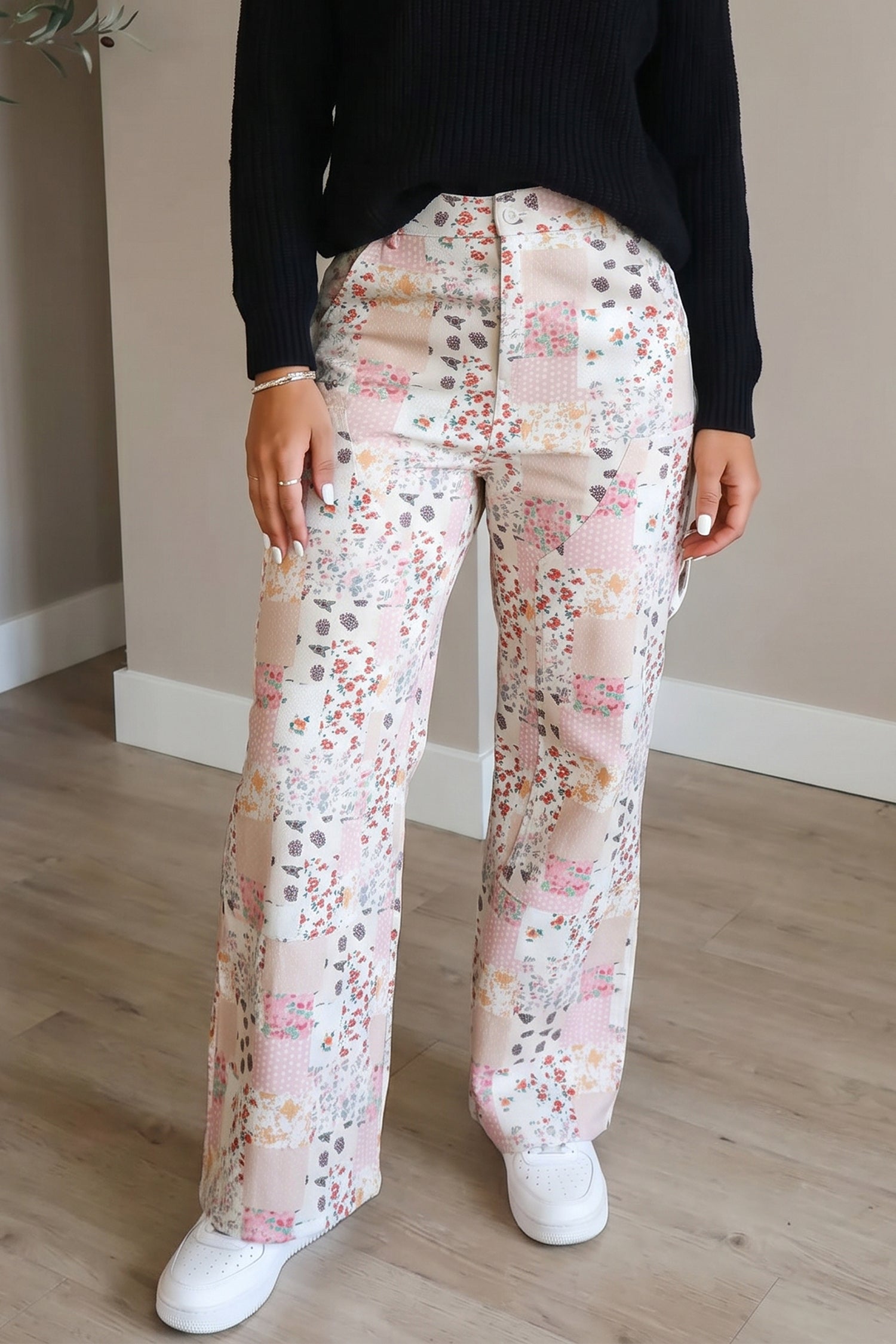 Patchwork Wide-Leg Floral Wide-Leg Full Length Jeans in Pink