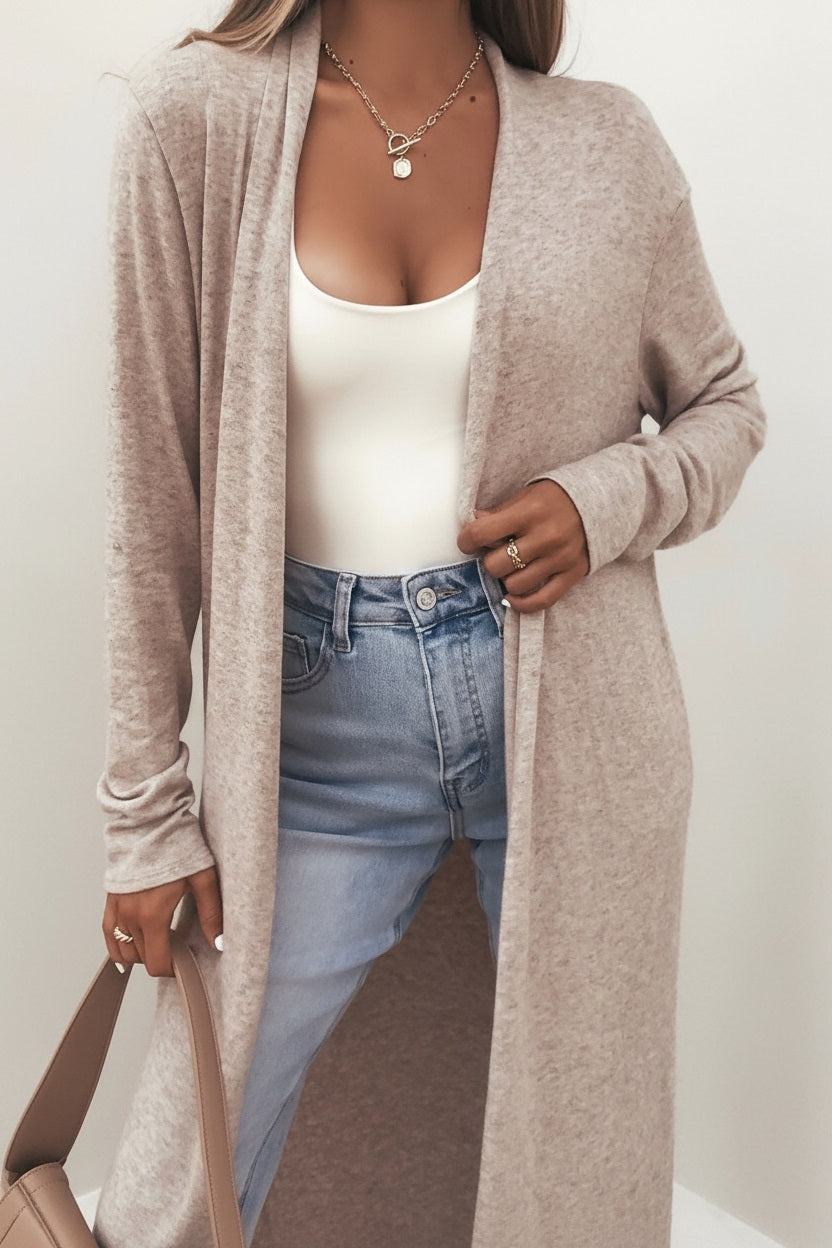 Solid Tunic Long-Sleeved Everyday Shift Cardigan in Parchment
