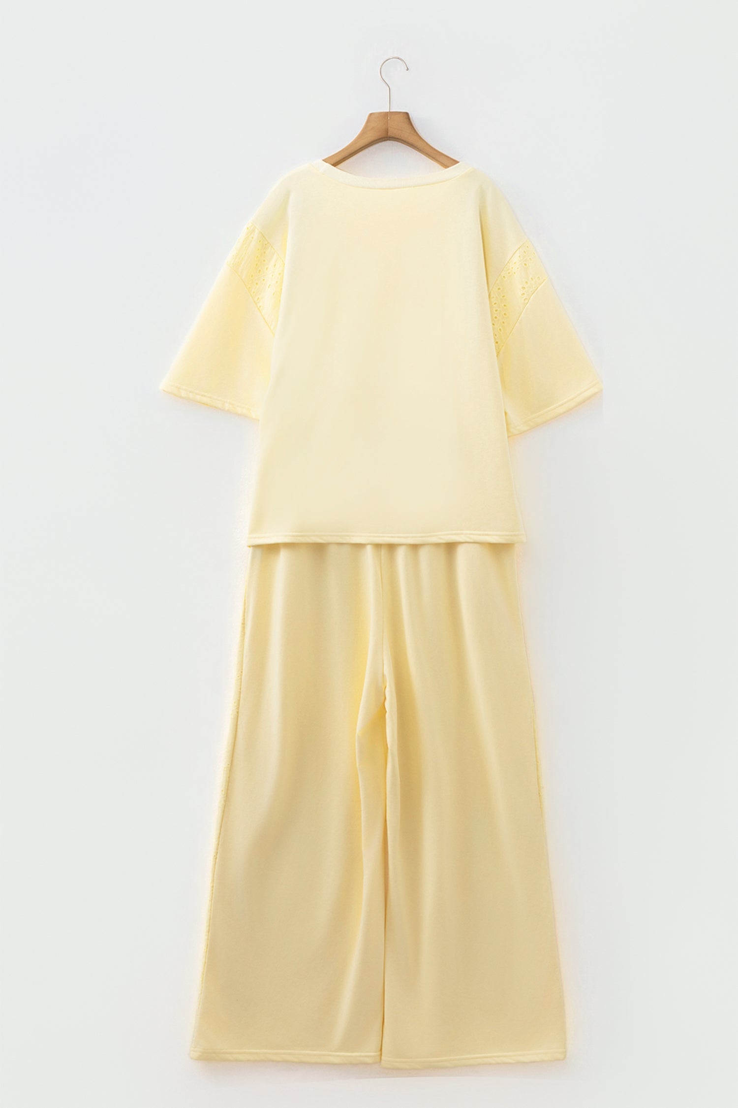 Cream Lace Solid Eyelet Panel Accent Plus Size 2pcs Outfit in Yellow