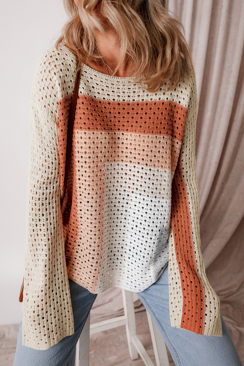 Pull ample en tricot pointelle color block