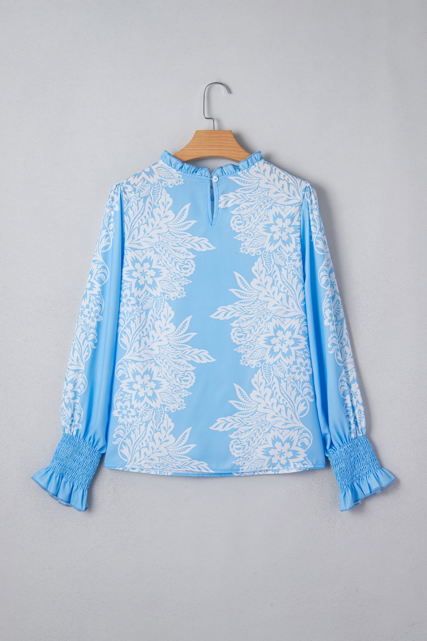 Ruffled Sleeve Collar Puff Flower Blouse