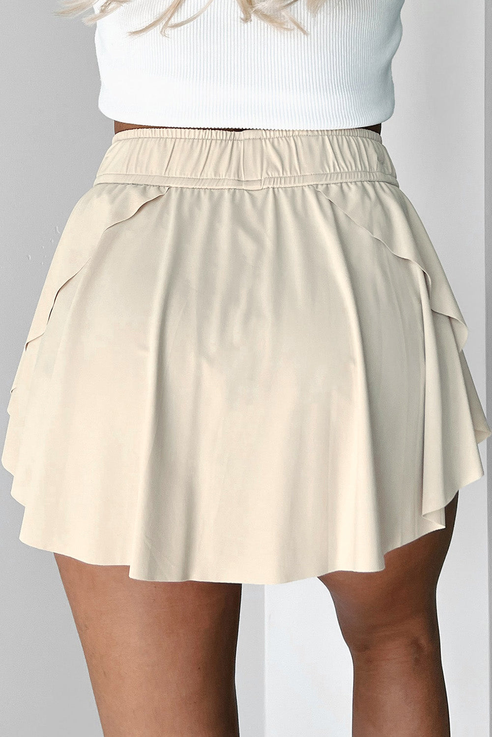 Drawcord Lined Elastic Waistband Tennis Skorts in Beige