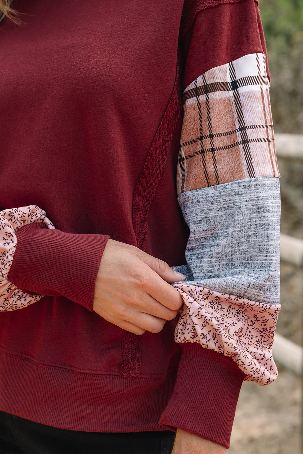 Colorblock Patchwork Plaid Patchwork Sleeve Raw Seam Sweatshirt