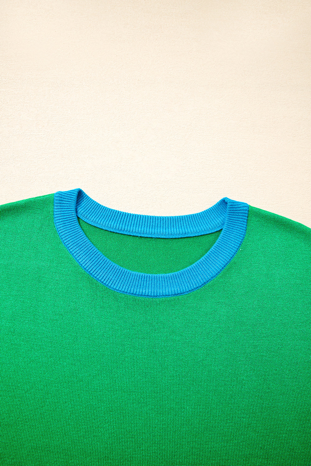 Contrast Short-Sleeved Trim Round-Neck Loose Knit Knit Top